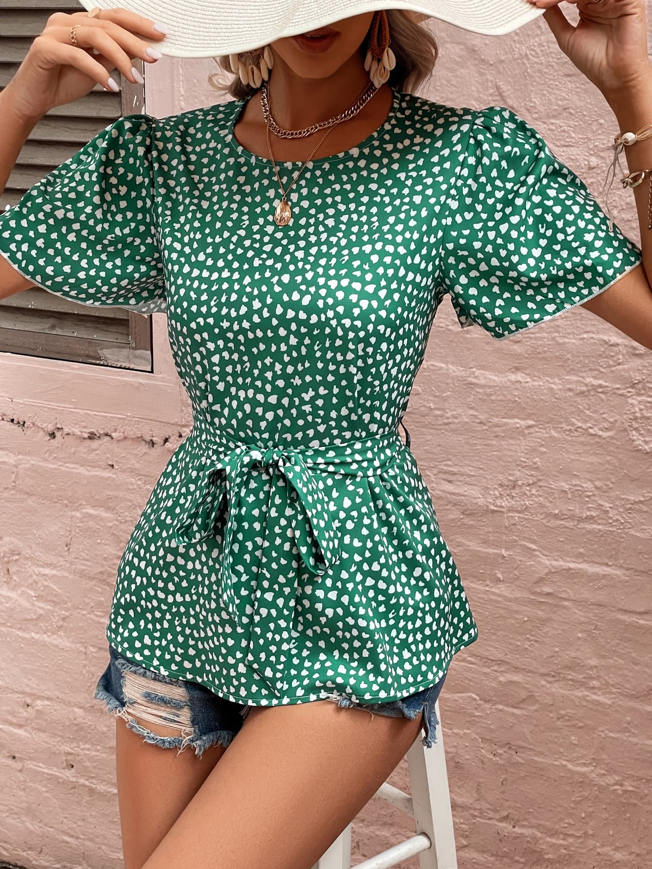 Heart Print Tie Belt Puff Sleeve Blouse